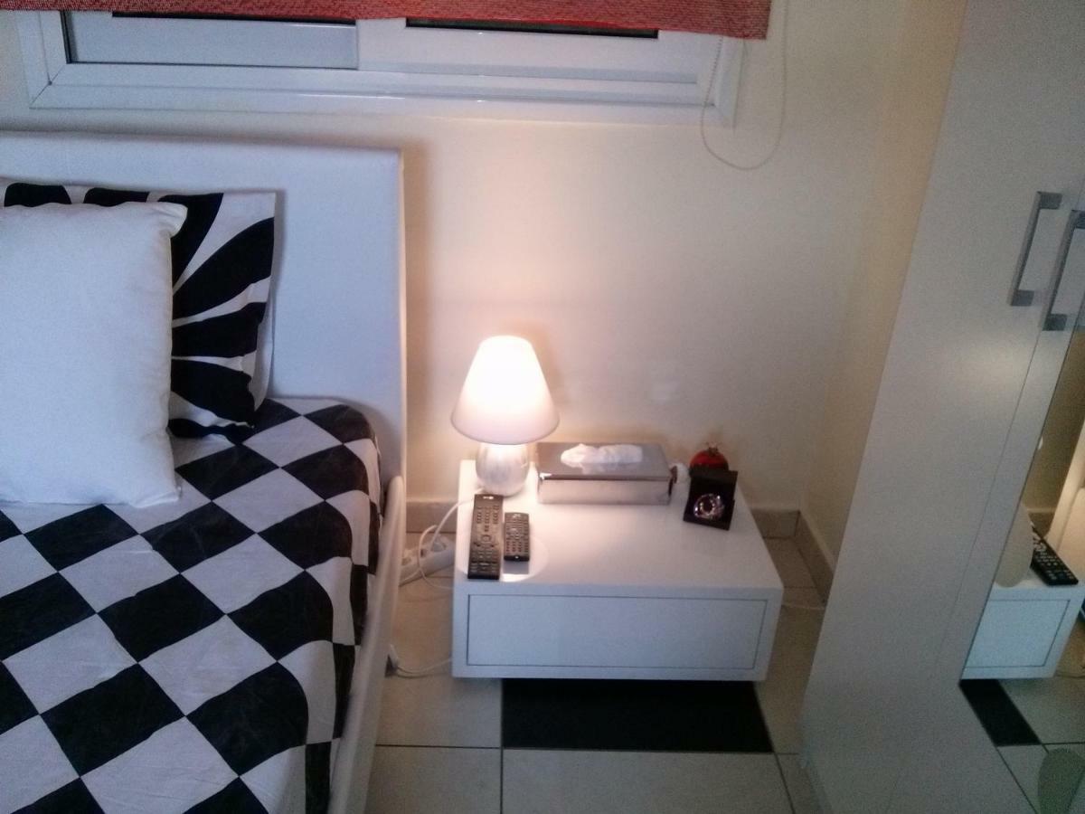 Apartament Greek Hospitality Ateny Zewnętrze zdjęcie